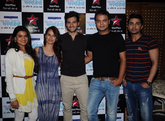 Monica Sehgal, Kashmira Irani,Aham Sharma,Shravan Reddy with Producer Siddharth Kumar Tewary
